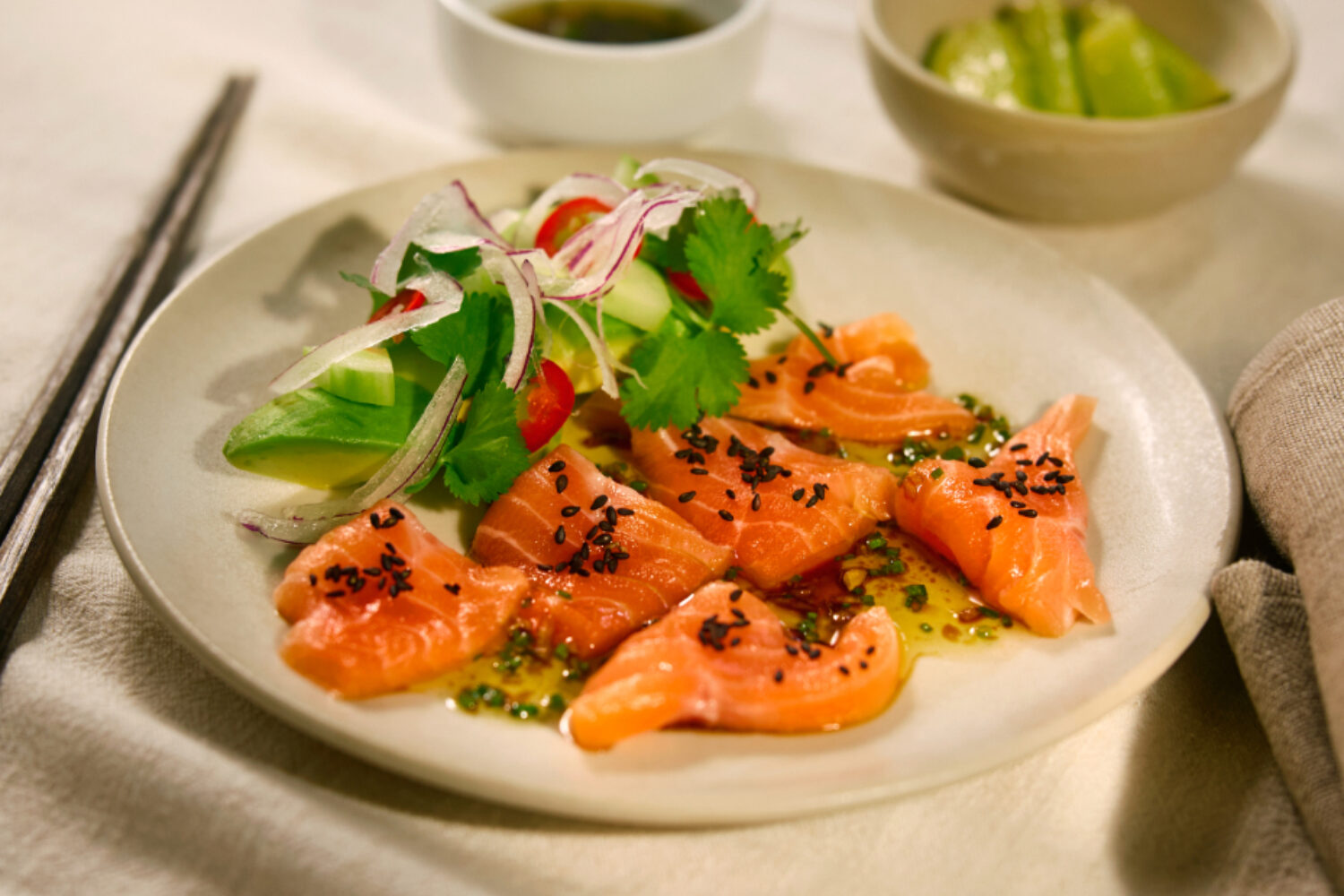 SALMA® sashimi med sesam-og soyavinaigrette