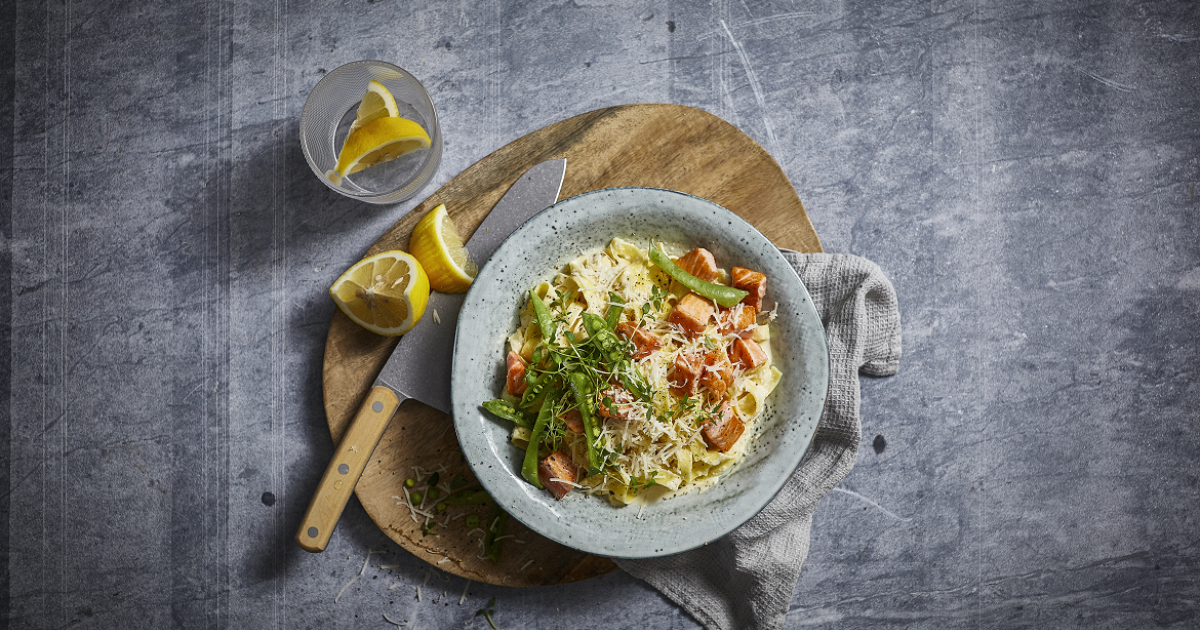 Frisk pasta med citron, parmesan och timjan | Salma